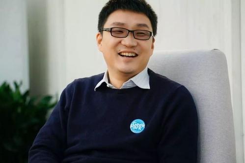 上海首富黄峥身价排名,中国首富黄峥身价多少亿