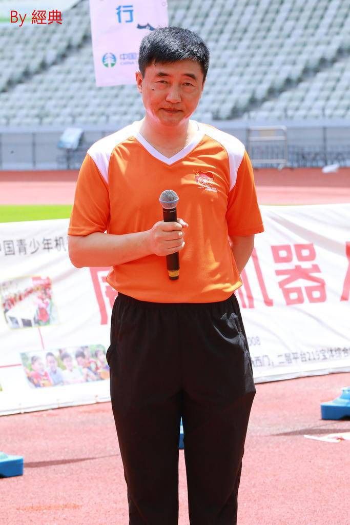 庆八一趣味运动会,庆七一球赛