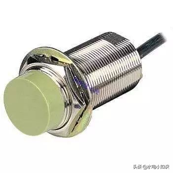 两线接近开关如何改行程开关,行程开关改成三线接近开关