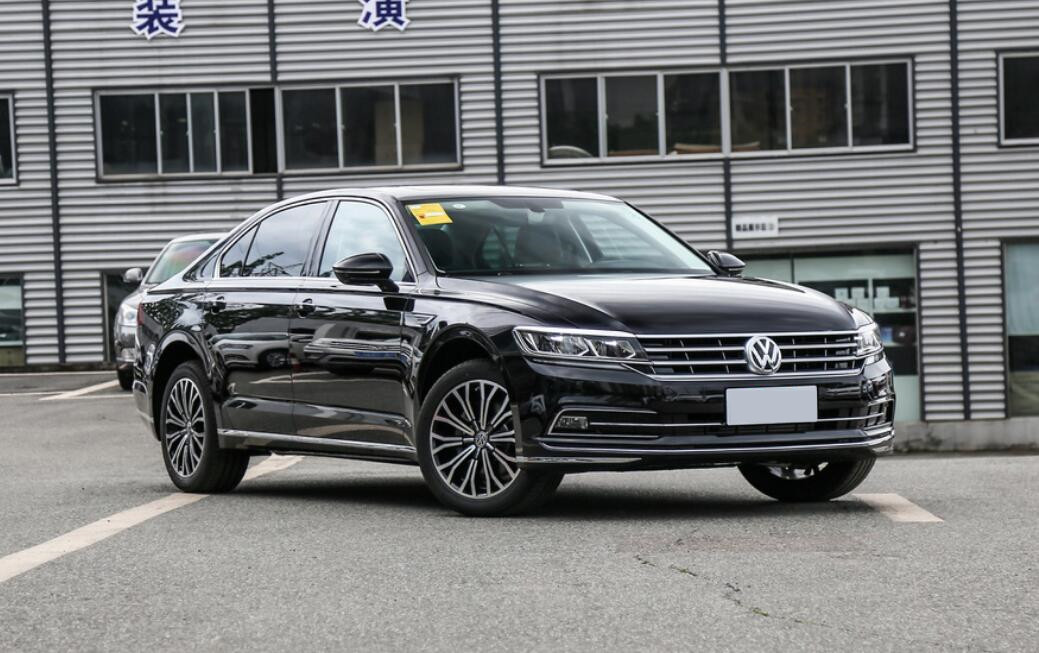 可惜一身高端德系血统，长近5米1配299马力，降价5万仍少人赏识