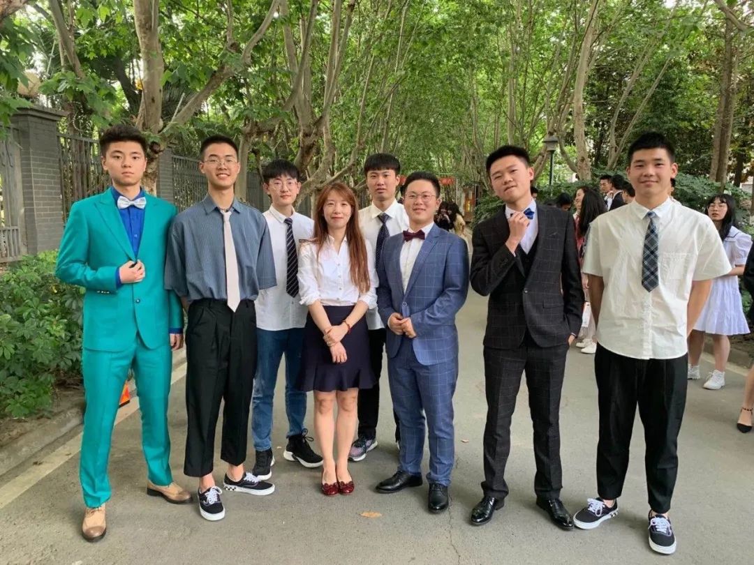 盐外课,盐溶解幼儿小班教案