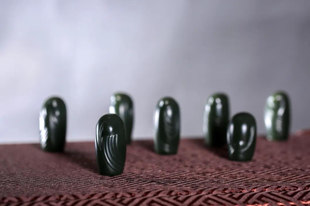 双色和田玉扳指,极品和田籽料玉扳指