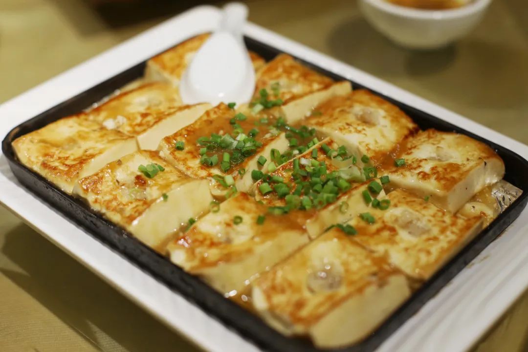 海口物价堪比内陆一线？当地数一数二的餐厅，居然人均不到50元