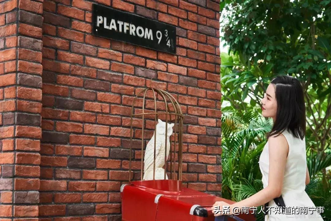 南宁复古拍照地港风,南宁拍照圣地小清新