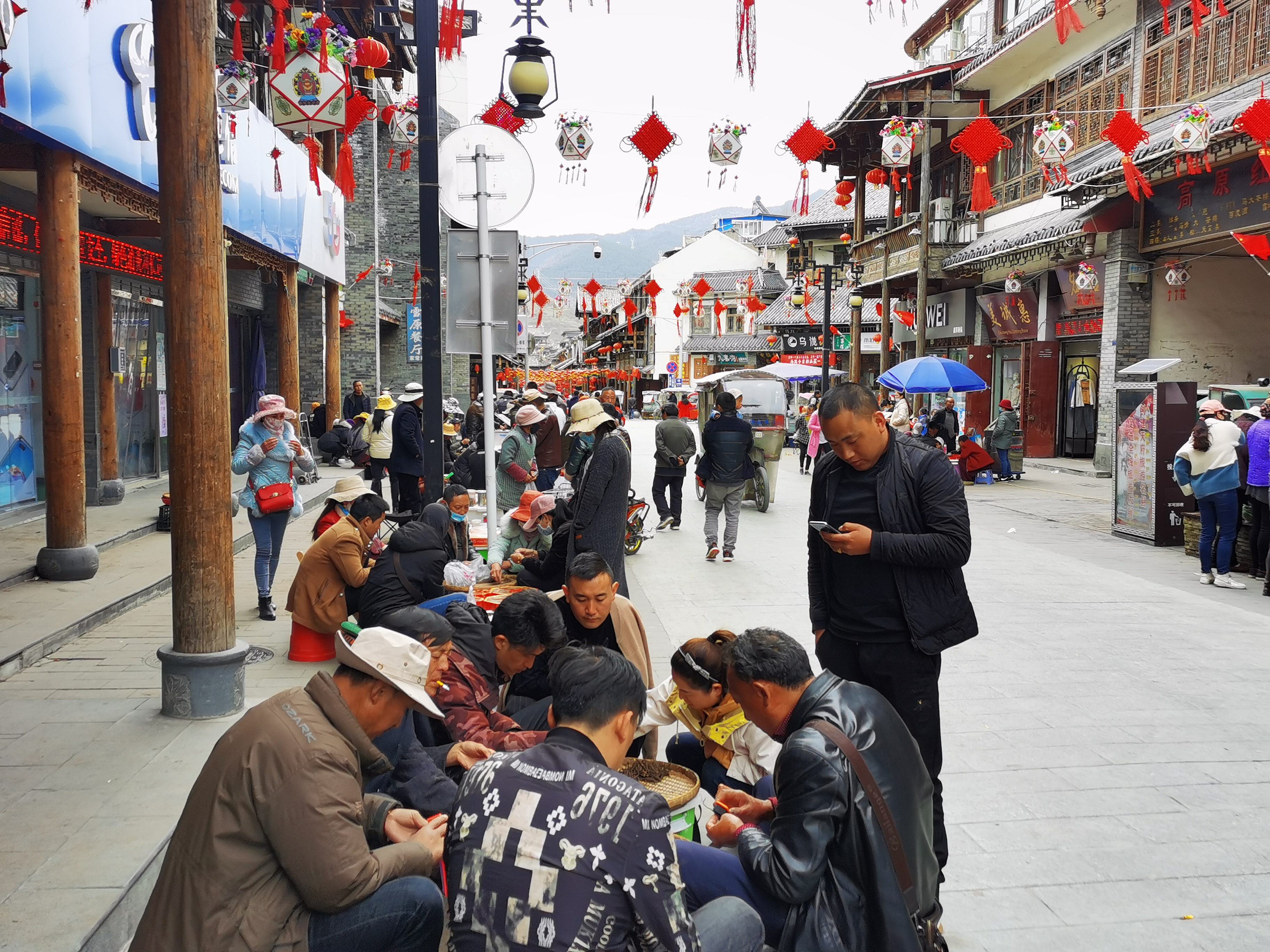 逆势上扬乘风破浪再出发,逆势上扬扬帆济沧海
