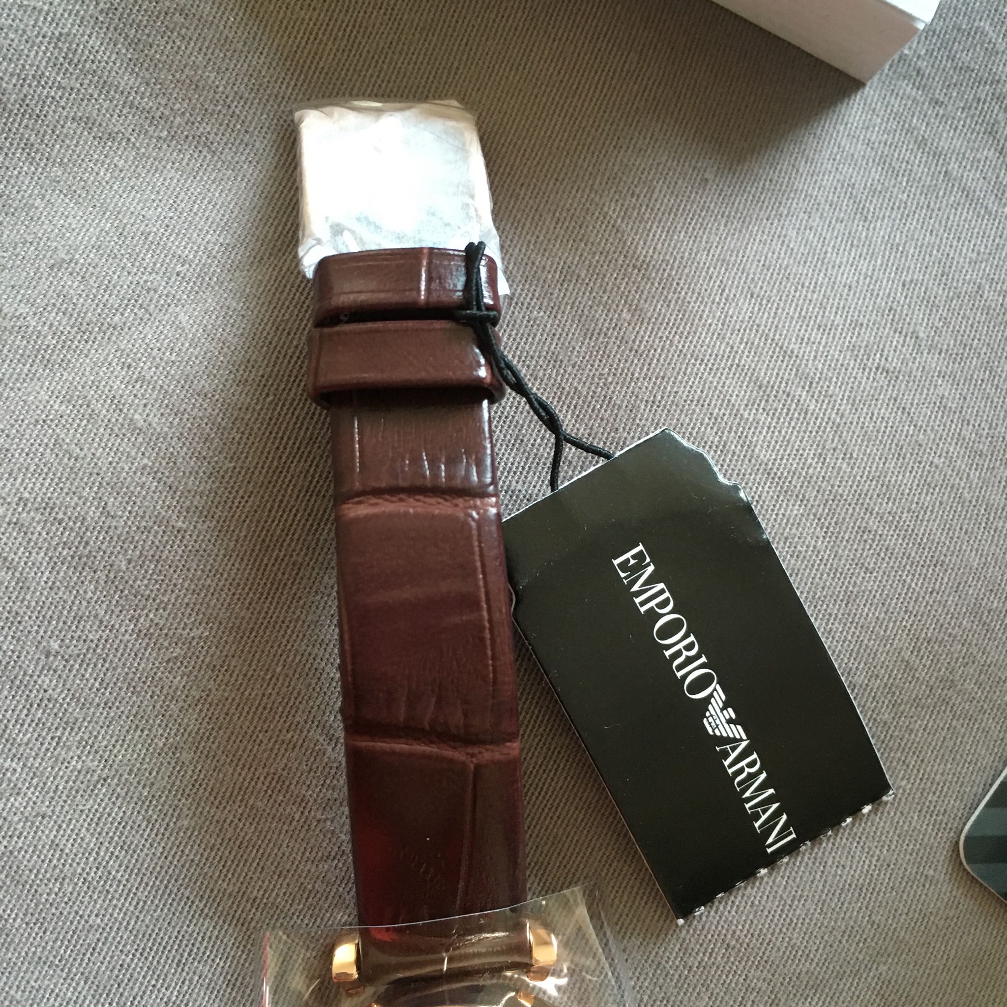 阿玛尼女士手表细表带,阿玛尼女士手表官方表带