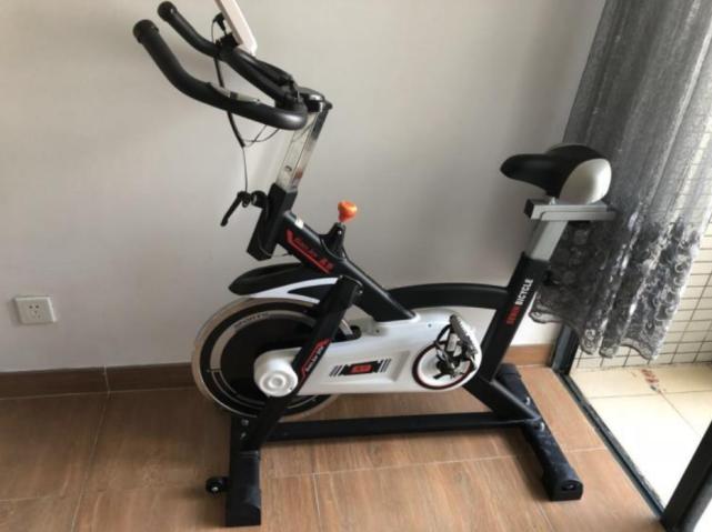 知俏减肥产品是哪个公司生产的,知俏减肥有副作用吗