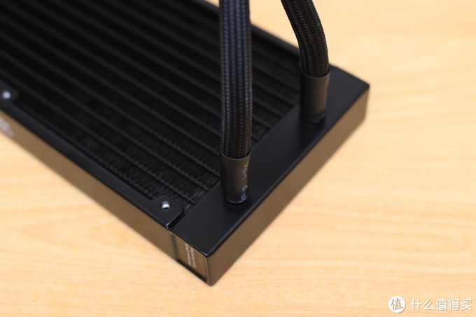 酷冷冰神240水冷安装,酷冷至尊240水冷amd4装机教程