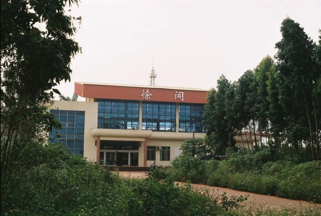 中国哪里还有绿皮火车,中国哪个城市绿皮火车最多