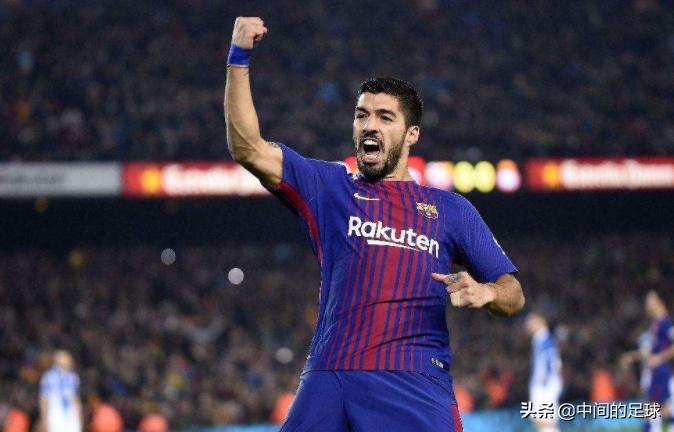 有一个很强的前锋打什么战术,有一种前锋叫诺伊尔