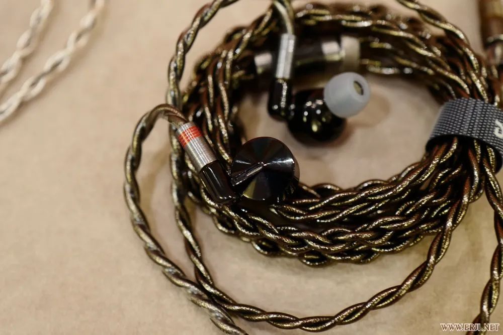 展商如何布展，才能让展位人气显得特别旺？成都国际耳机展大报道