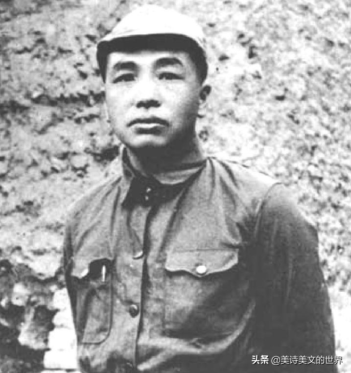 听彭德怀讲完毛岸英牺牲的经过，毛*东泽**久立窗前，吟诵《枯树赋》