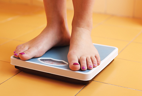 妊娠纹的美容治疗方案以及流程,皮肤裂纹好像妊娠纹怎么消除