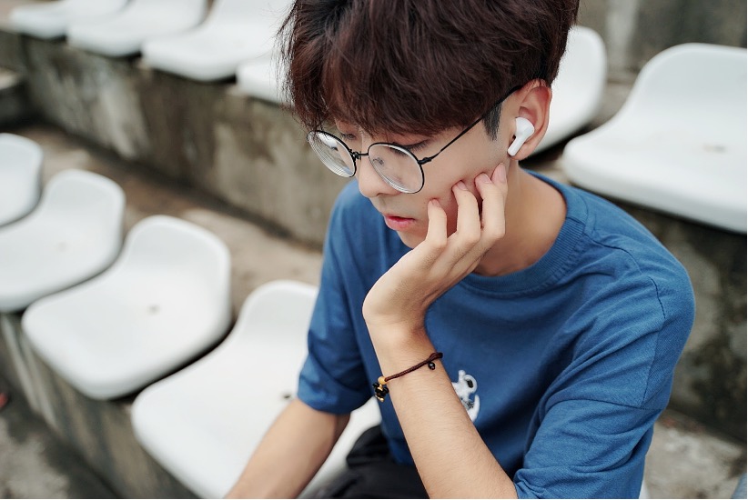 荣耀亲选耳机earbudsx1说明书,荣耀亲选earbudsx1蓝牙耳机