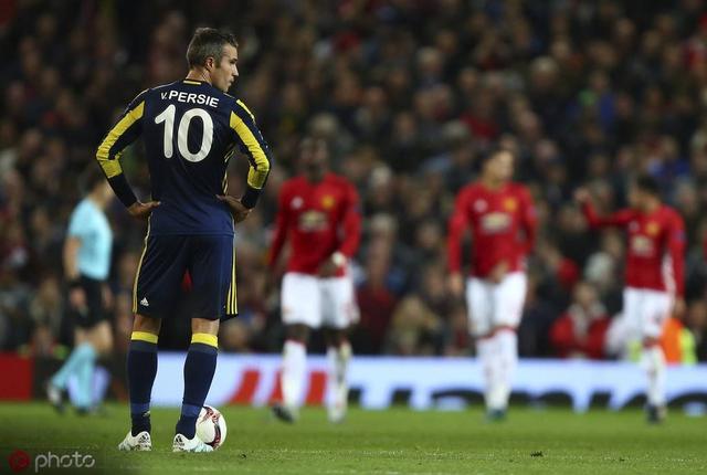 范佩西无奈表情,范佩西告别战