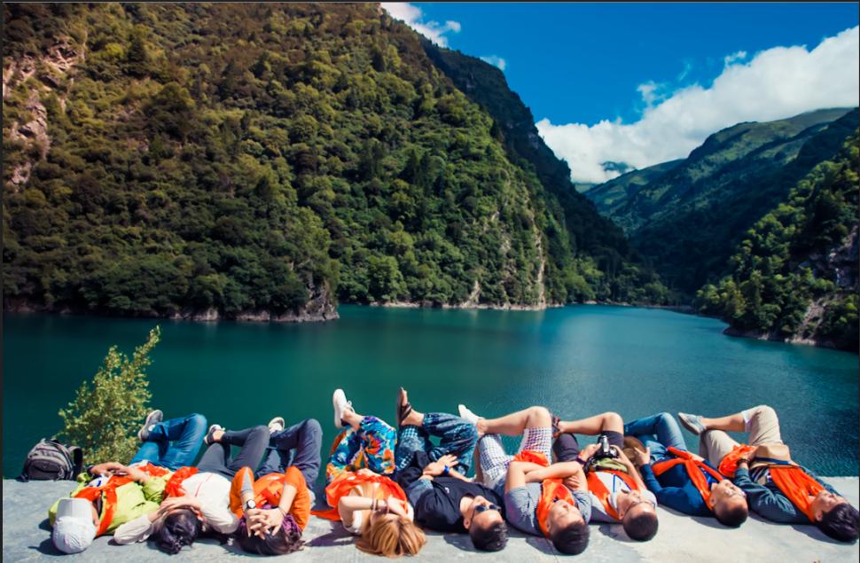 阿坝旅游网官网九寨沟,阿坝夏天二日游推荐