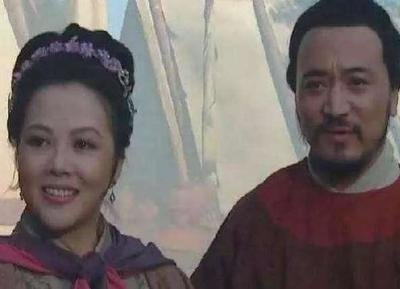 武松和母夜叉孙二娘交手视频,新版水浒母夜叉孙二娘救武松