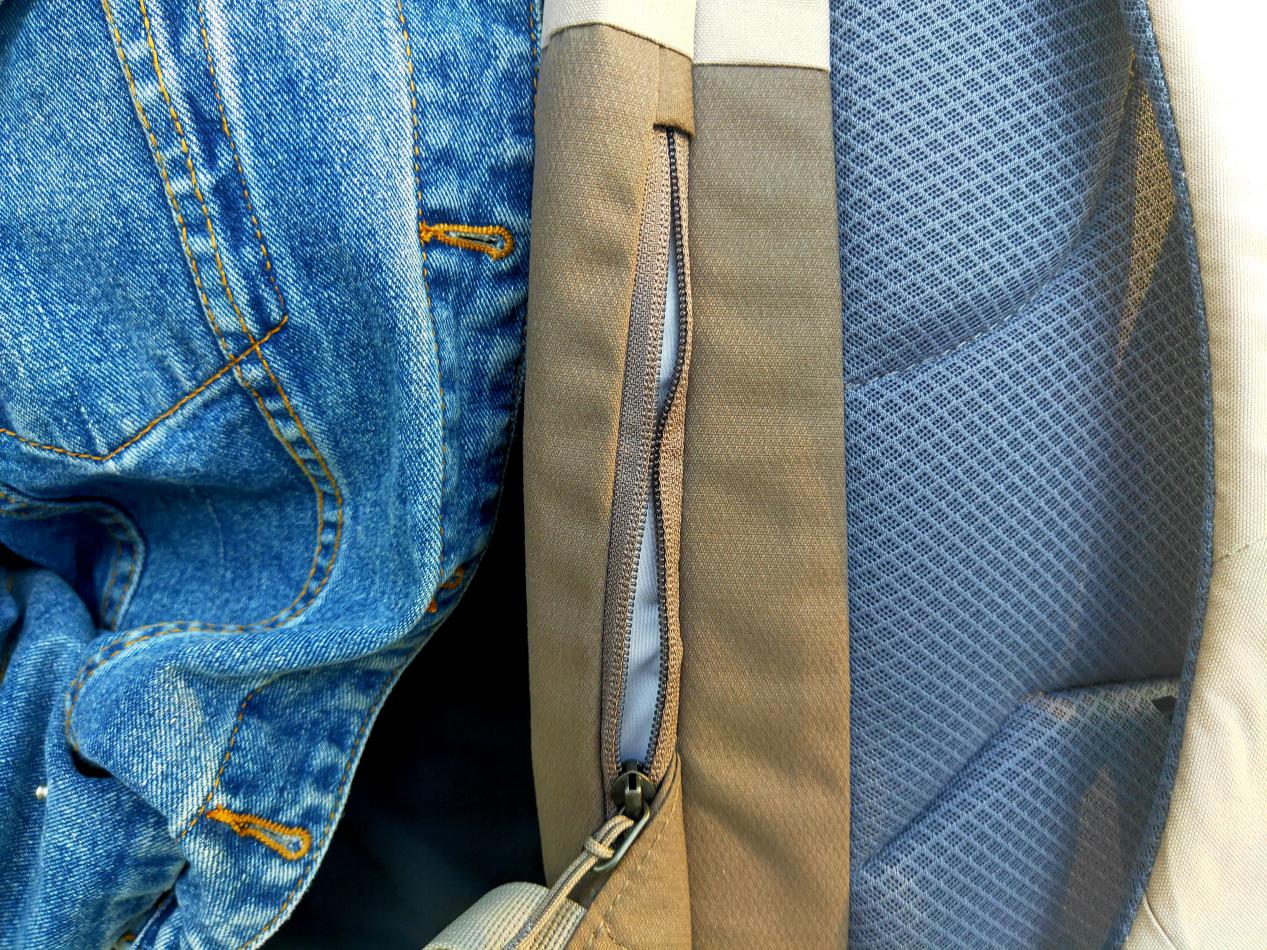 多特deuter商务双肩包,deuter多特通勤包