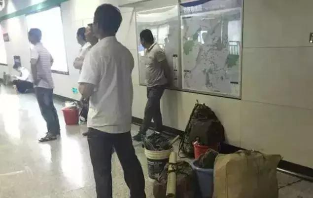 董卿说青春期的孩子怎么管教,董卿告诉孩子这就是教养