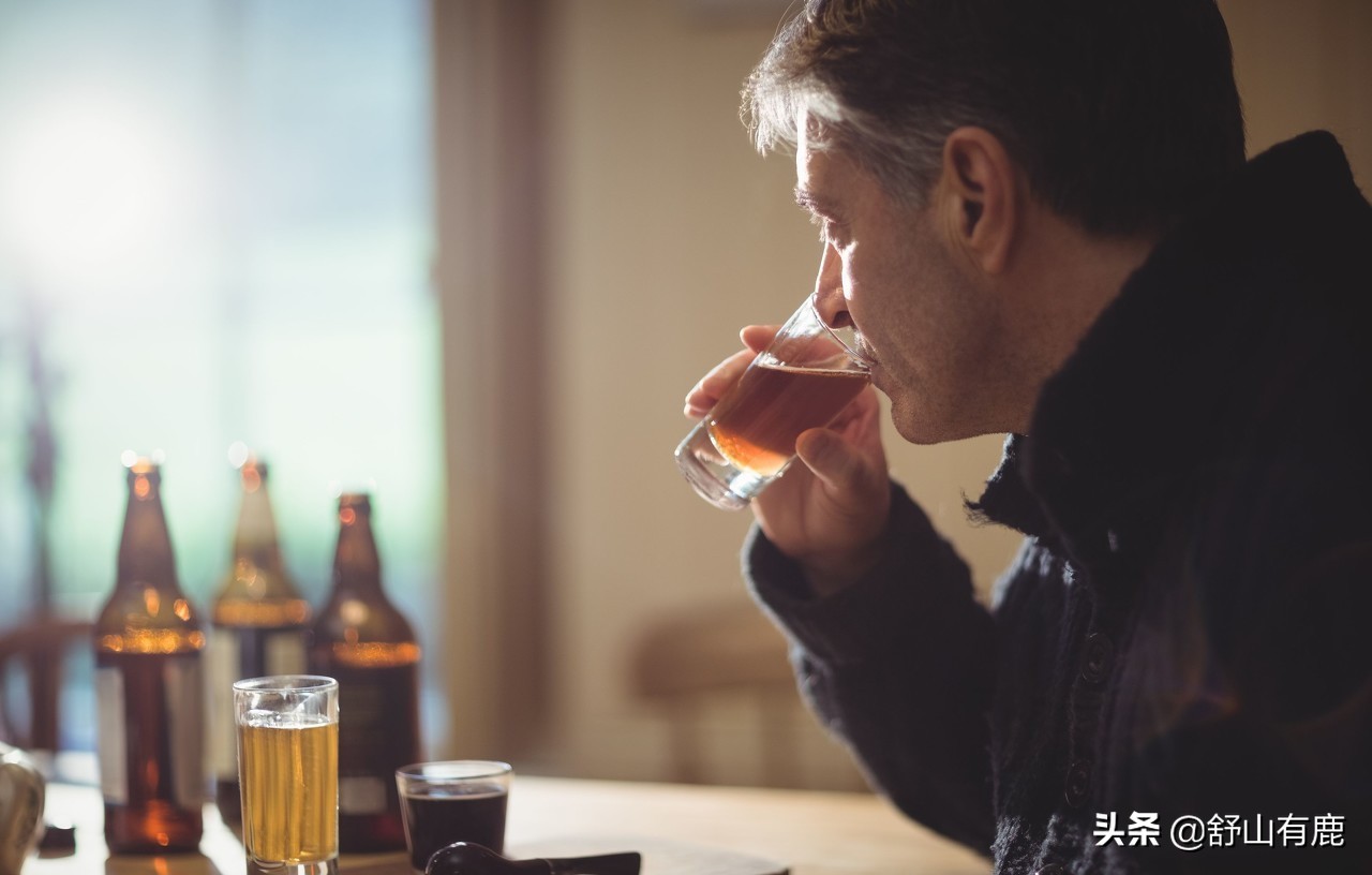 烟酒都不沾的男人一般有什么癖好,烟酒不沾的男人最可怕