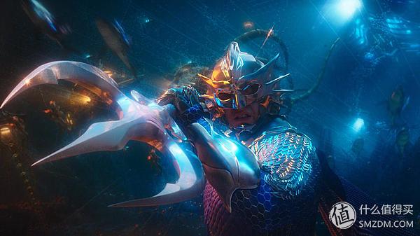 看腻了小鲜肉？《海王》凭肌肉和女神实现口碑逆袭：DC漫改指南