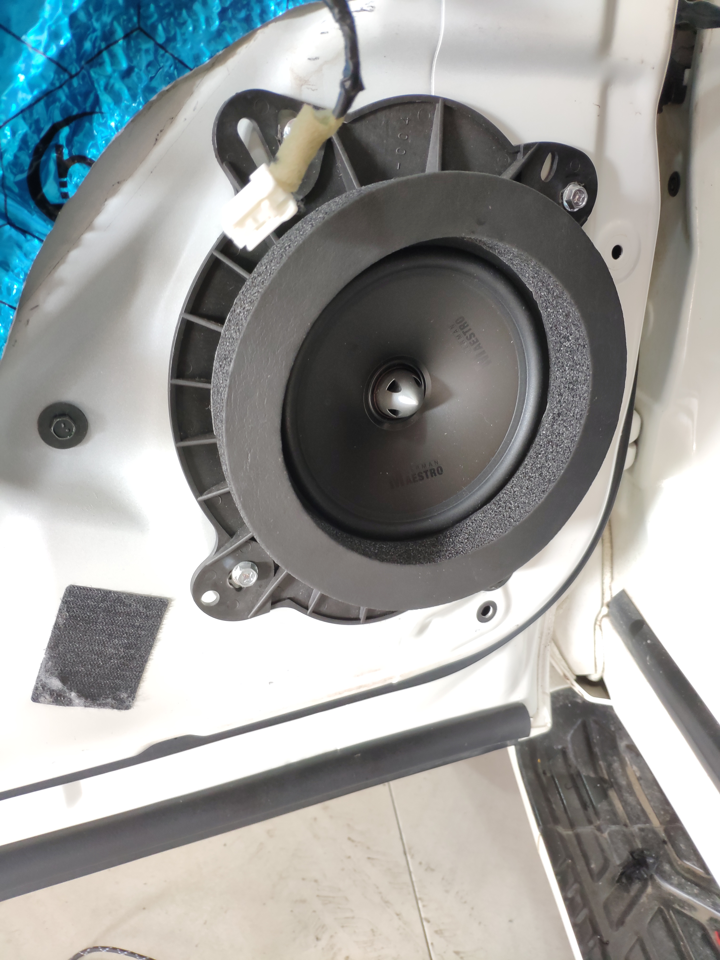 途乐改装音响高速测试,途乐音响改装最新方案