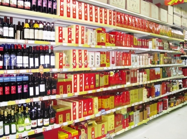 这3样便宜白酒,名气不大价格便宜,其实是口感好的纯粮食酒