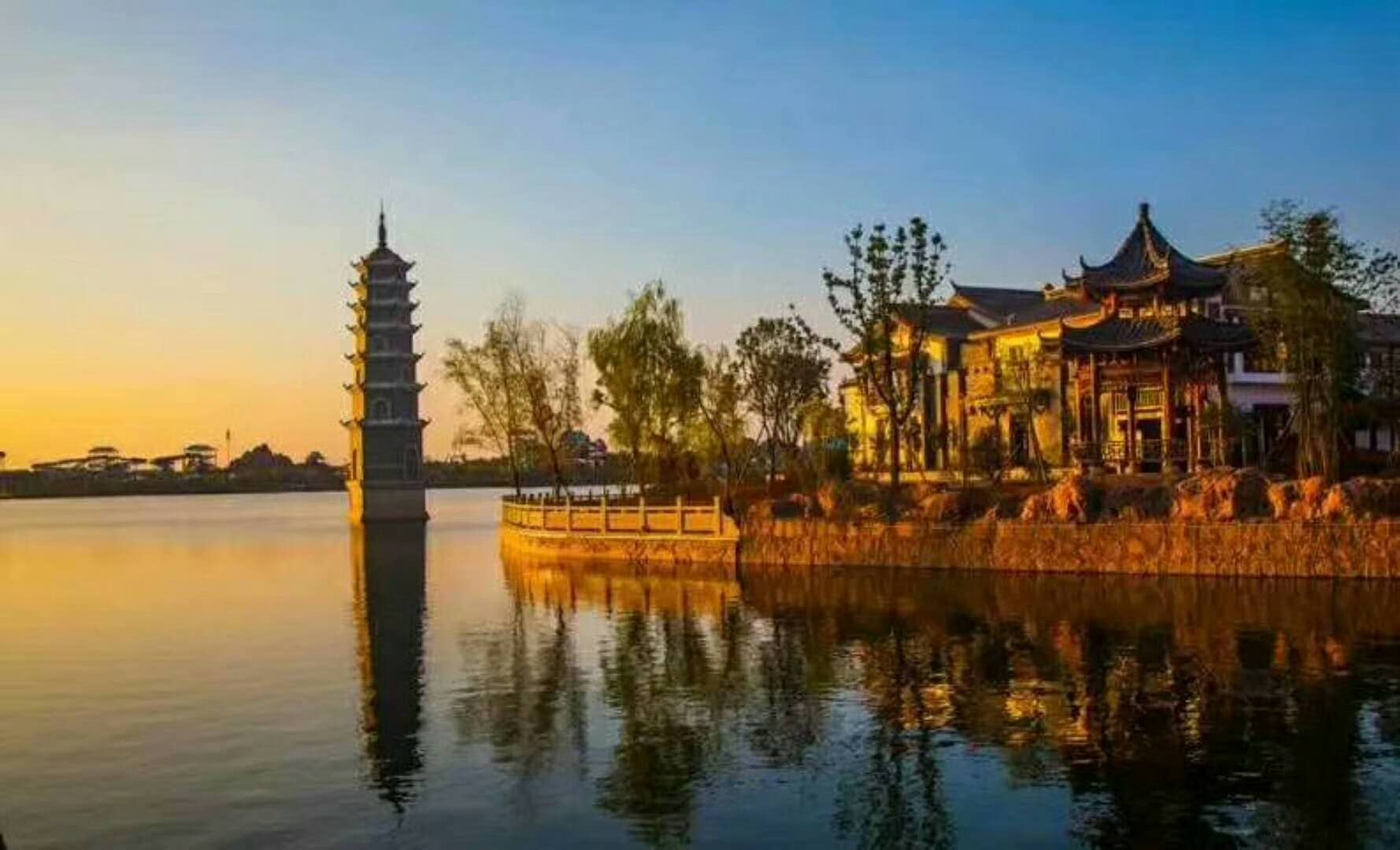 湖南湘阴，鼓励女青年留在家乡，开了个好头，要办好这事确实很难