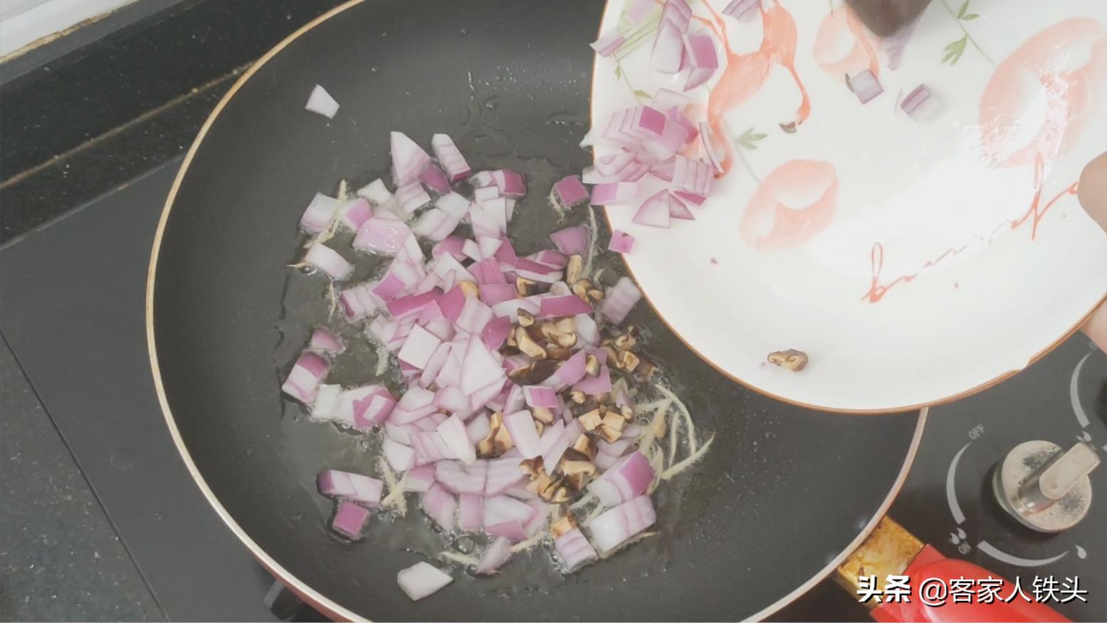 吃不完的米饭简单易学的做法,食欲不佳煮什么粥