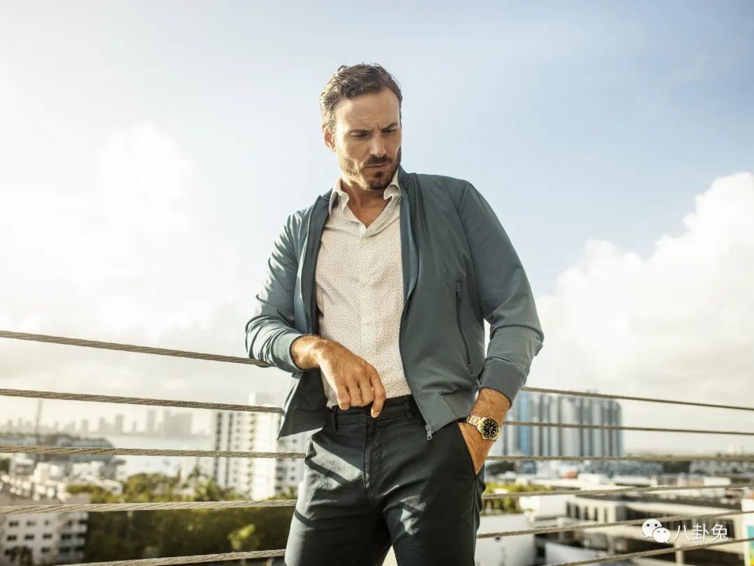 雪铁纳一万以上的表,5000左右的潜水表