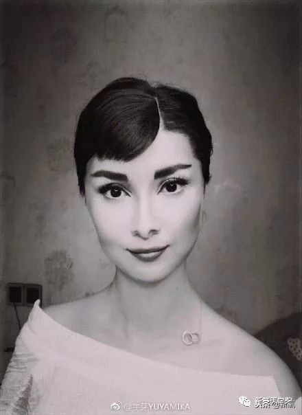 看到这张360旋转的脸，才知道人脸的可塑性是个深渊！