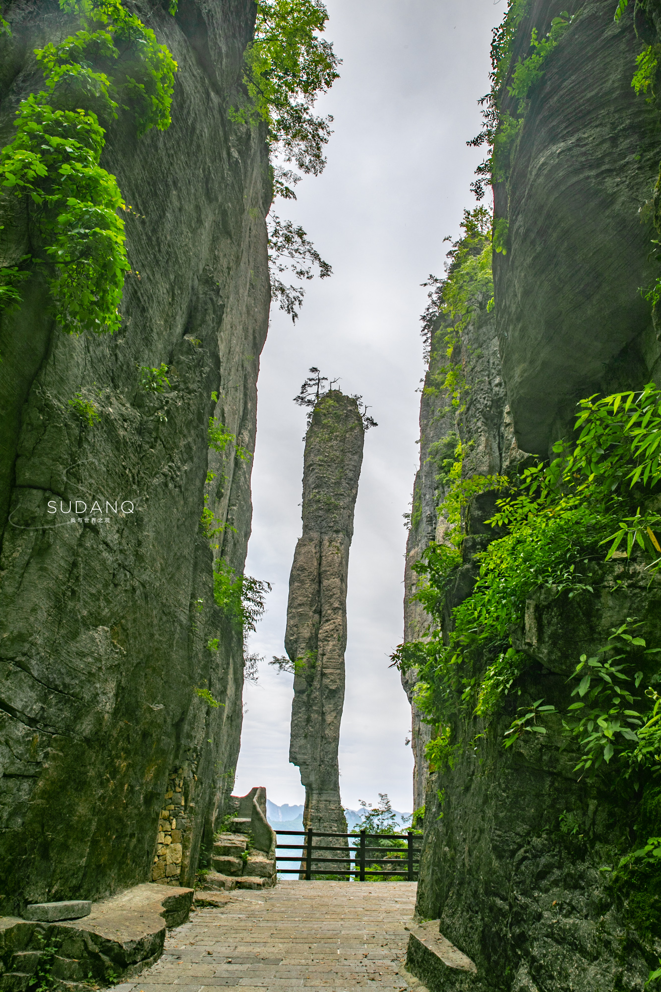 地球最美伤疤马岭河峡谷,地球最美的东非大裂谷