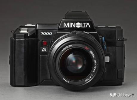 这家半路出家的电子企业，凭站在巨人肩上跳舞，挤入了相机前三甲