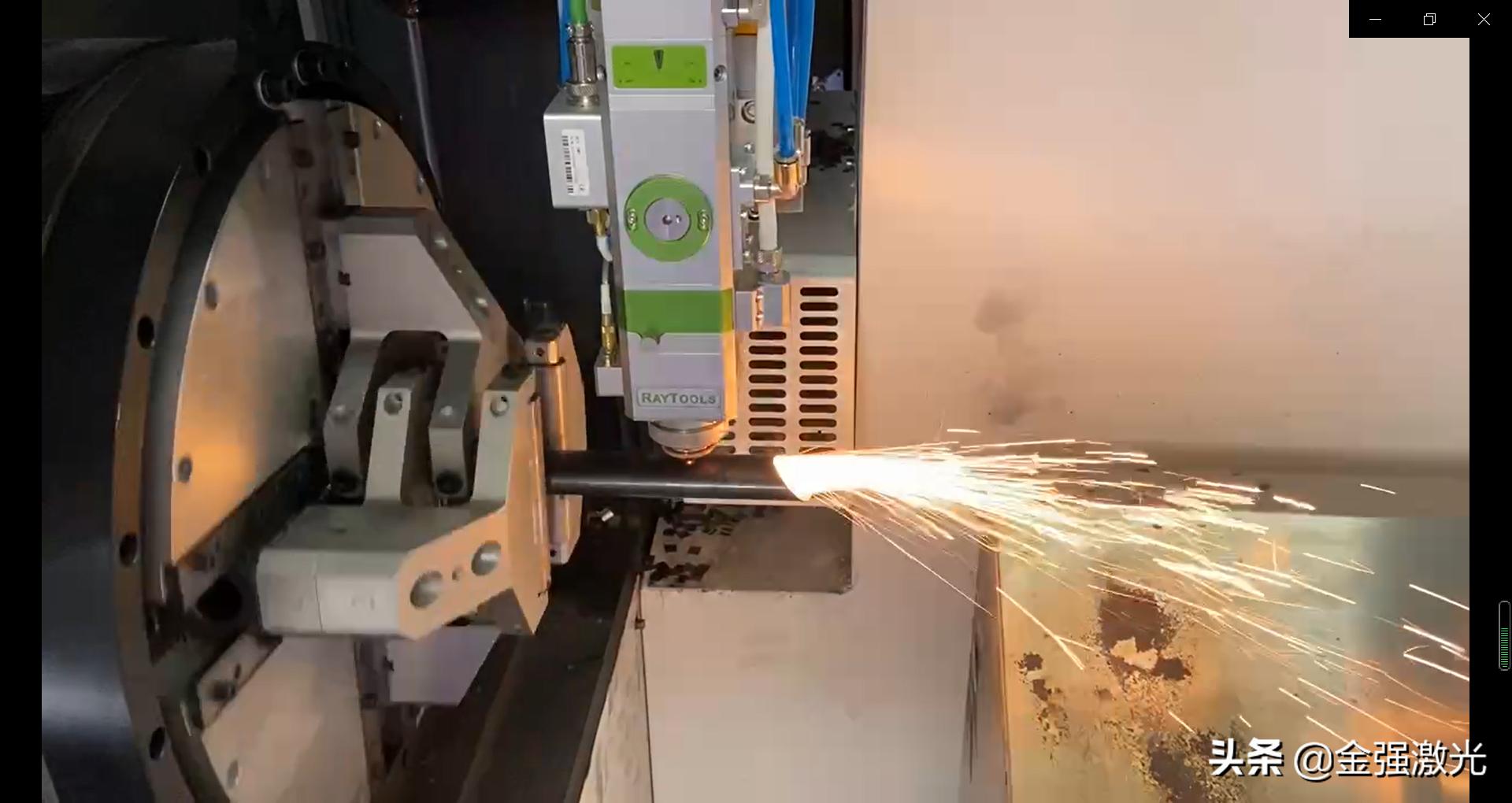 从卖眼镜到身价330亿,卖到脱销