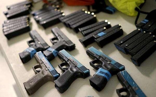 世界公认十大顶级全自动手枪,奥地利手枪公司系列手枪