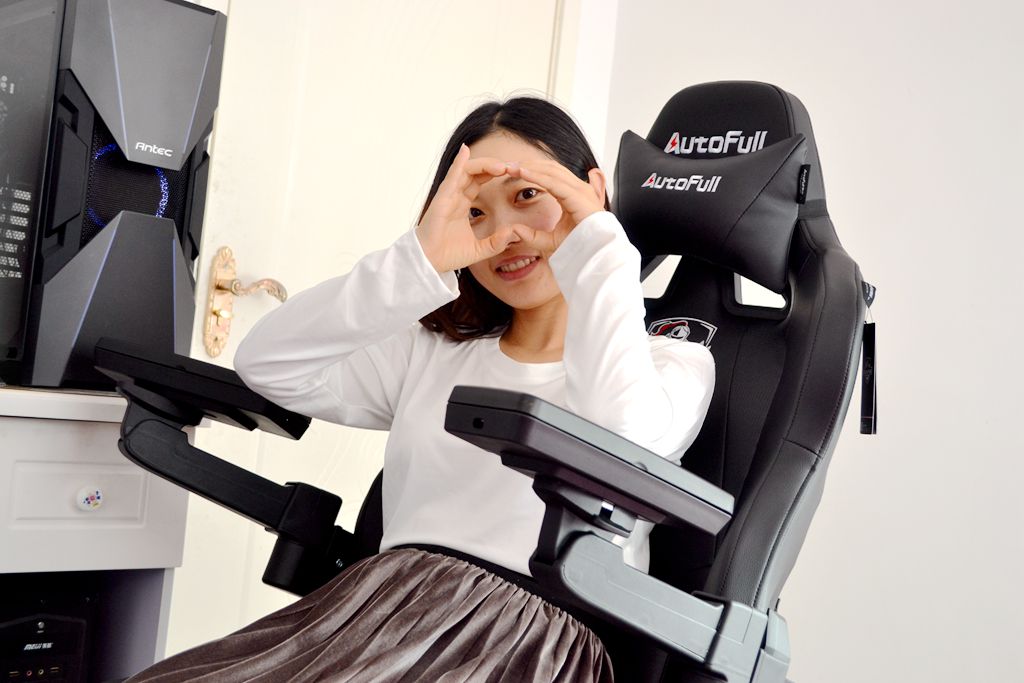 为吃鸡而生的傲风电竞椅,傲风电竞椅和雷蛇电竞椅哪个好