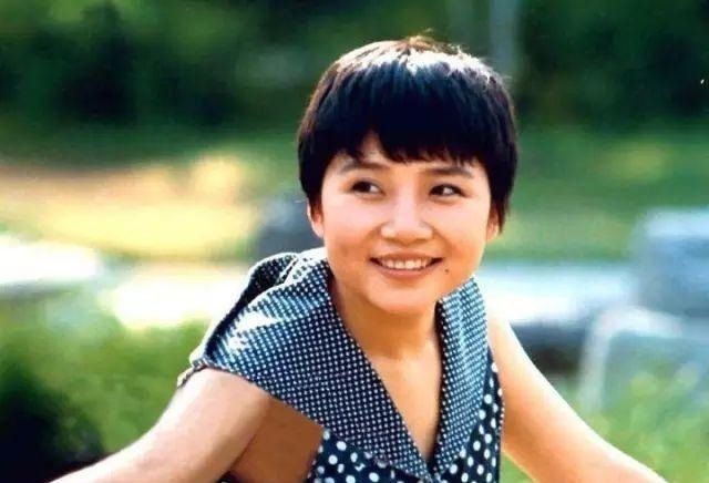 皈依佛门李娜最近在哪,李娜当年皈依佛门到底是什么原因