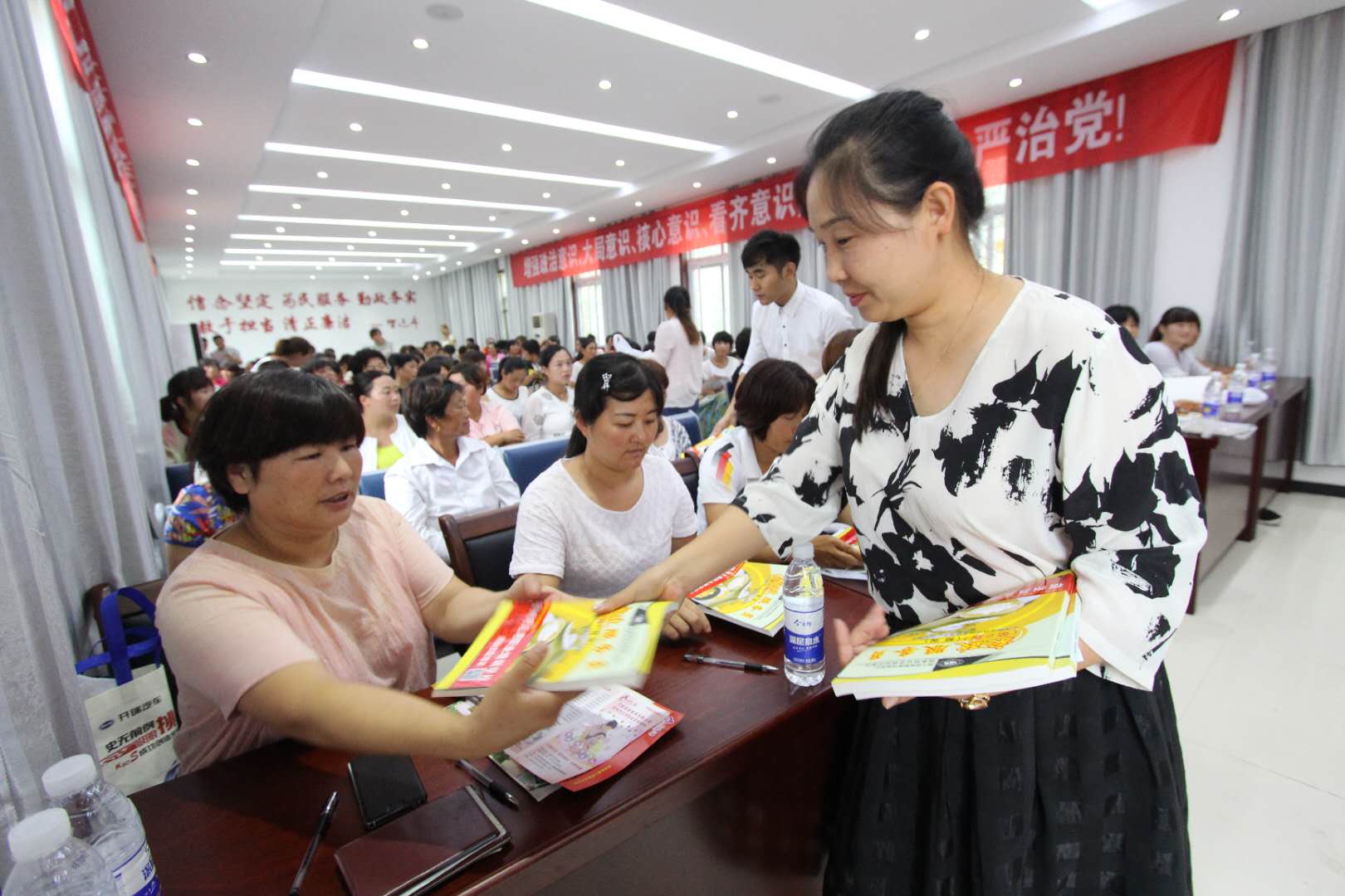 脱贫户免费技能培训,脱贫技能培训