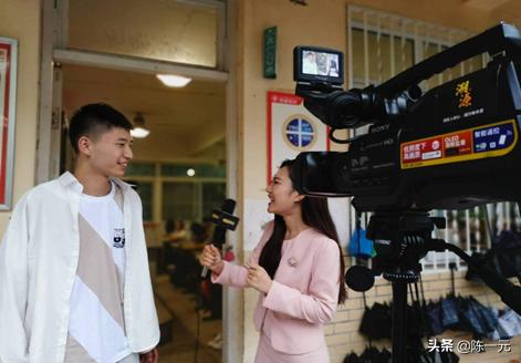 光耀天下,光耀中华