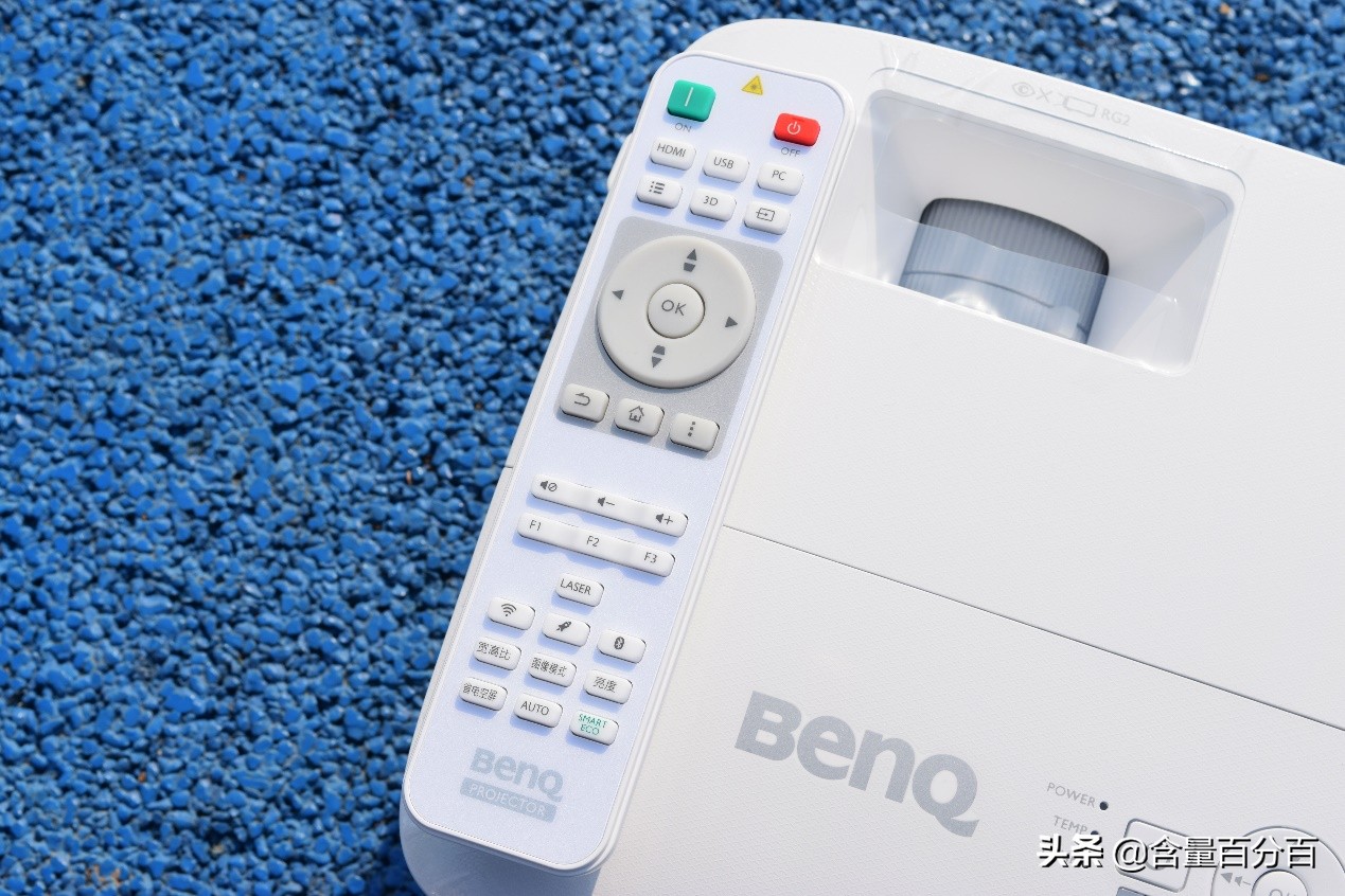 明基智能投影仪e540怎么样,明基e520无线投影仪使用教程