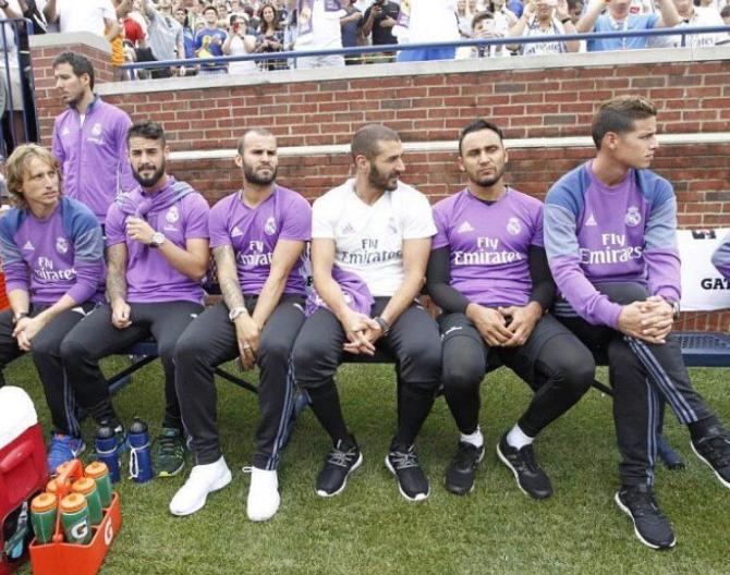 他曾是皇马天之骄子，如今重返伯纳乌，用进球与过往说再见