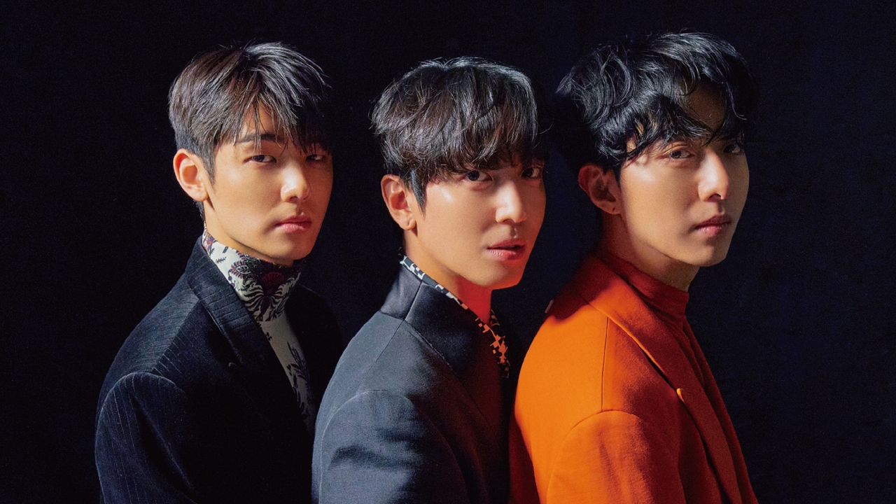 描绘过去与现在，服役归来首发专，CNBLUE时隔超3年回归