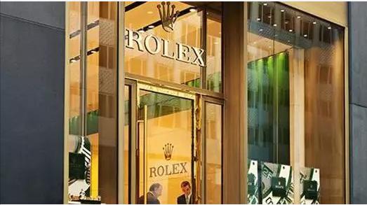 在美华男被梅西百货狠宰16万买假劳力士！被种族歧视和拒绝赔偿