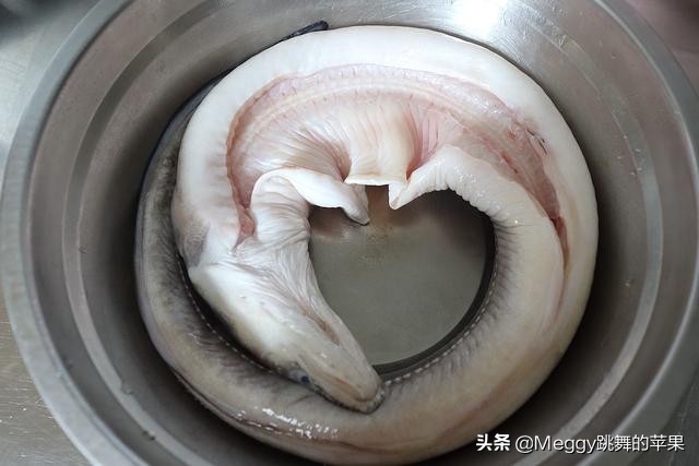再也不吃外面的饭菜,做得最好吃的鳗鱼饭