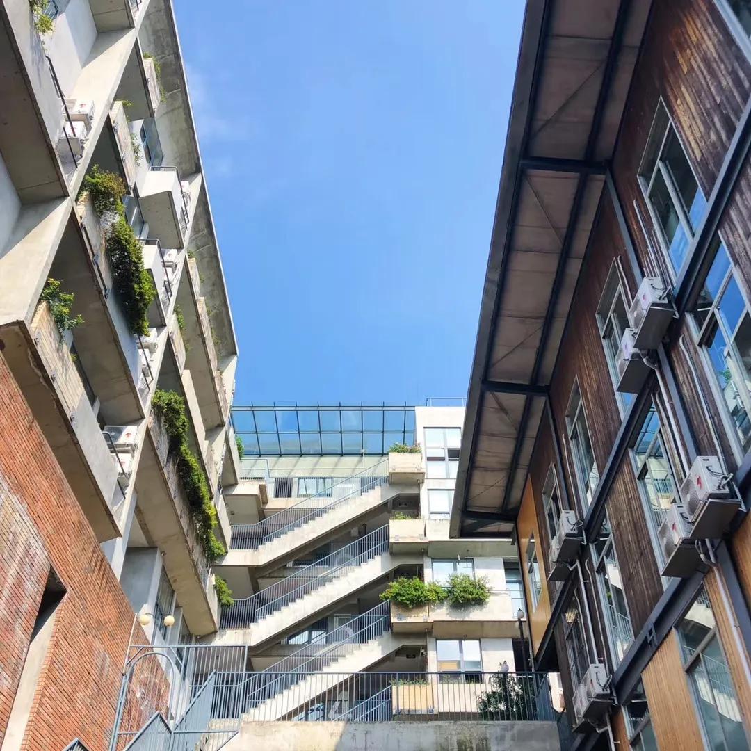 四川旅游管理比较好的民办大学,四川省一级示范普通高中