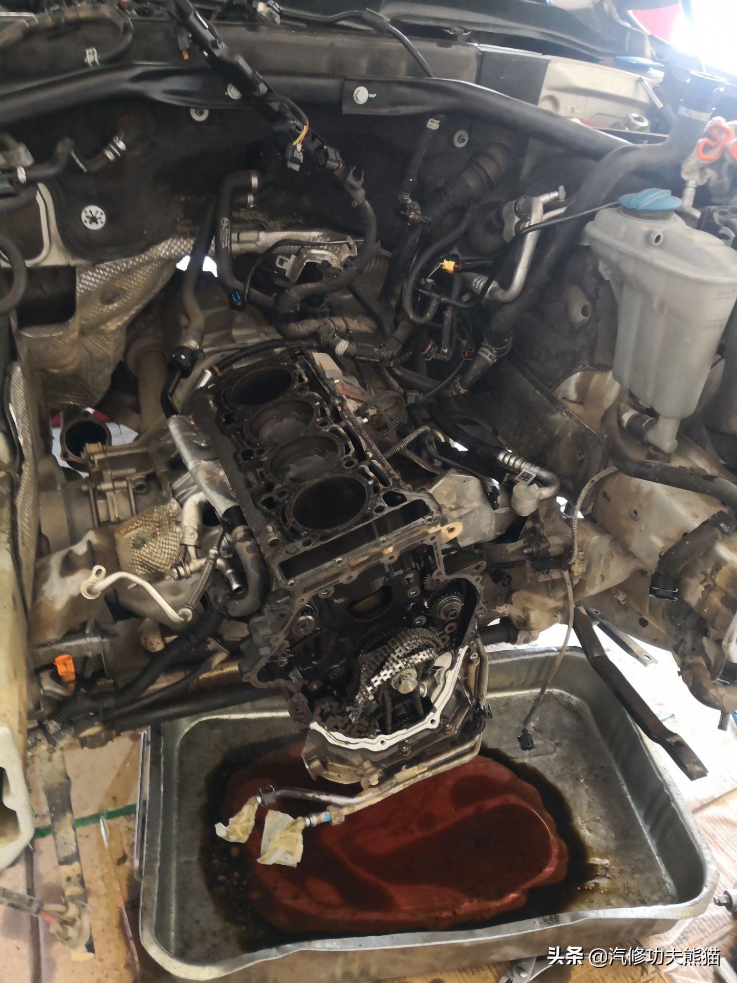 如何检测奥迪三代ea888是否烧机油,大众三代ea888发动机机油灯报警