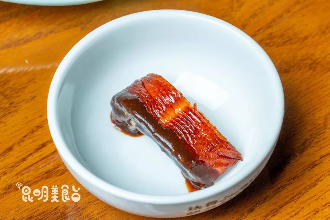 昆明本地人必吃老馆子,昆明7家老字号小吃店