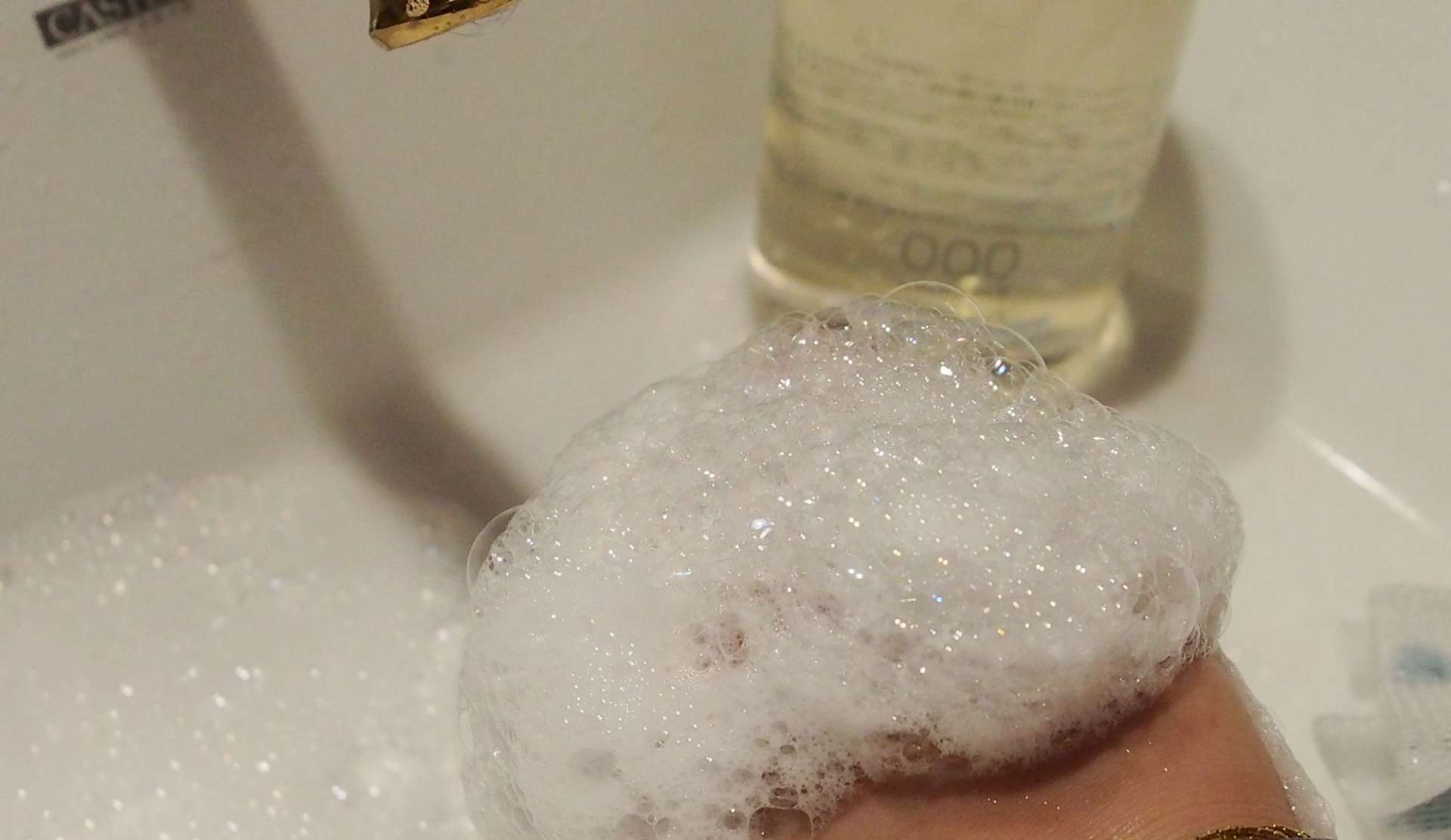 国产洗发水与进口洗发水哪款好,推荐一款比较好的进口洗发水