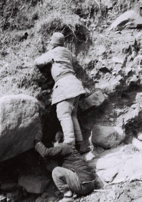 河北一农妇，亲手将3个儿子送上战场，13次被毛主席接见，她是谁