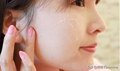 不同的面膜不同的用法,四十八岁用什么样的面膜好皮肤干